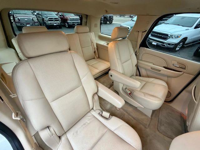 used 2007 Cadillac Escalade car, priced at $7,991