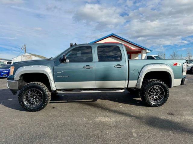 used 2012 GMC Sierra 1500 car, priced at $17,999