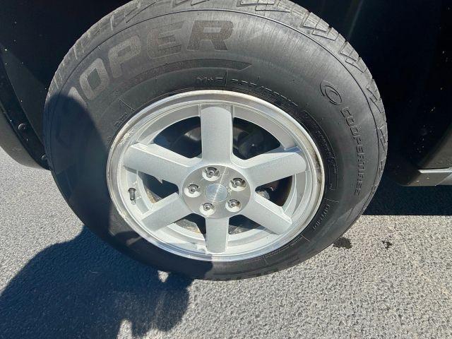 used 2005 Jeep Liberty car, priced at $9,990