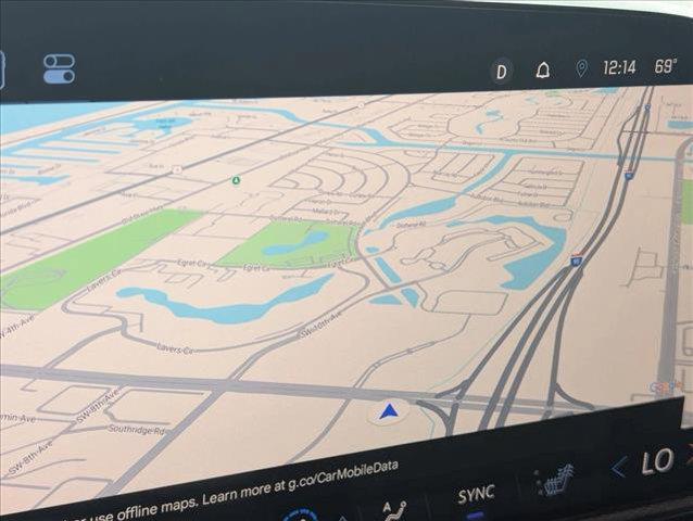 used 2024 Chevrolet Traverse car, priced at $37,622