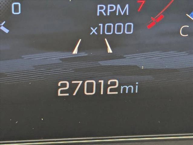 used 2024 Chevrolet Traverse car, priced at $37,622