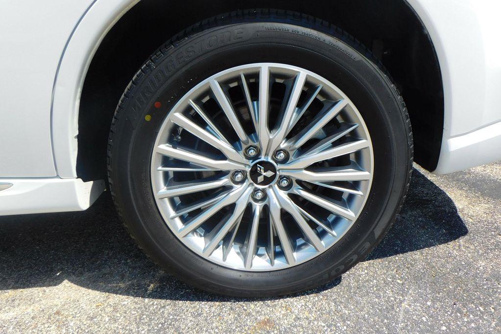 used 2022 Mitsubishi Outlander PHEV car, priced at $20,977