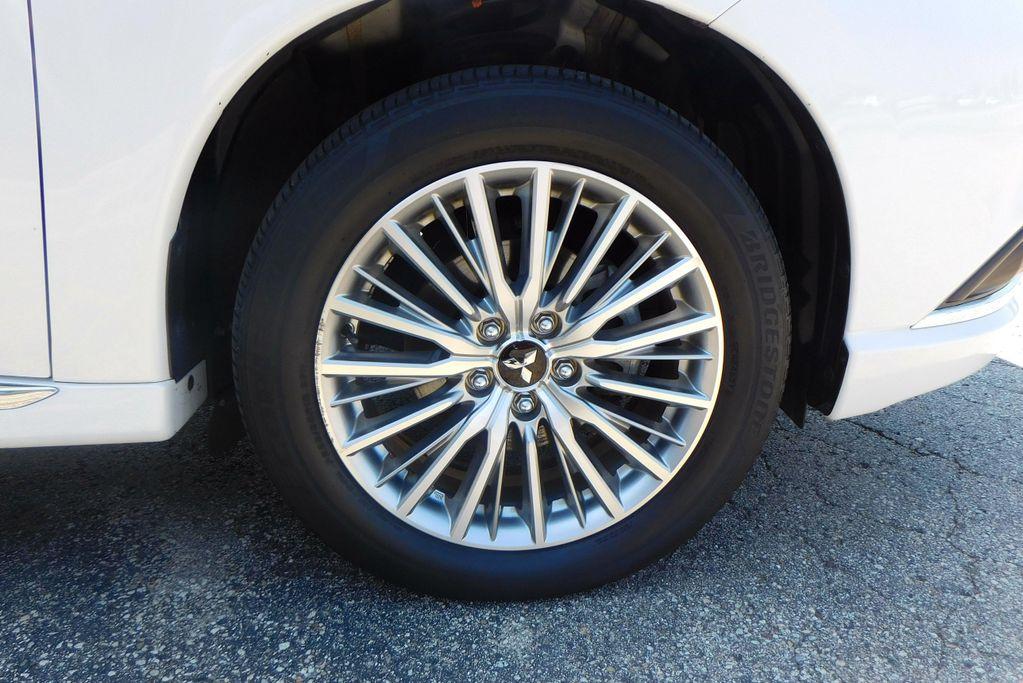 used 2022 Mitsubishi Outlander PHEV car, priced at $20,977