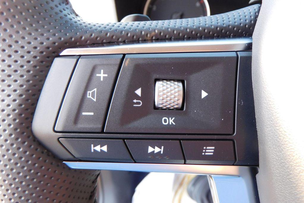 new 2025 Mitsubishi Outlander car, priced at $37,595