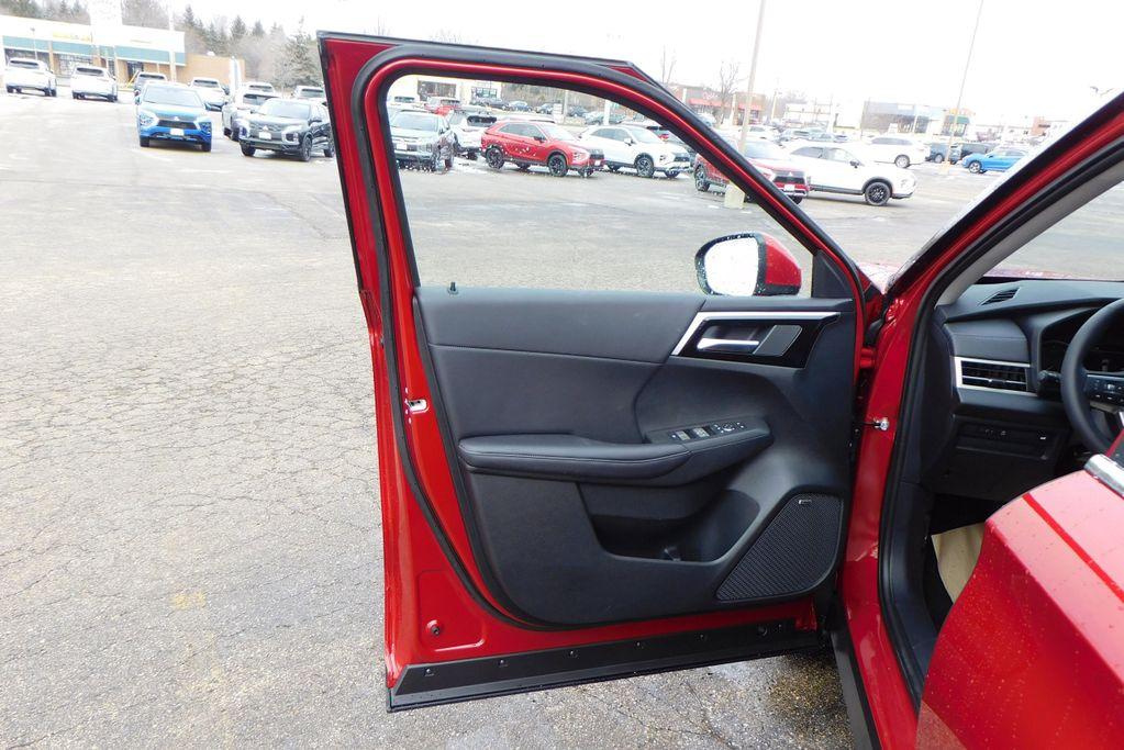 new 2026 Mitsubishi Outlander car, priced at $39,595