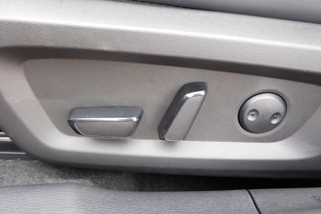 new 2026 Mitsubishi Outlander car, priced at $39,595