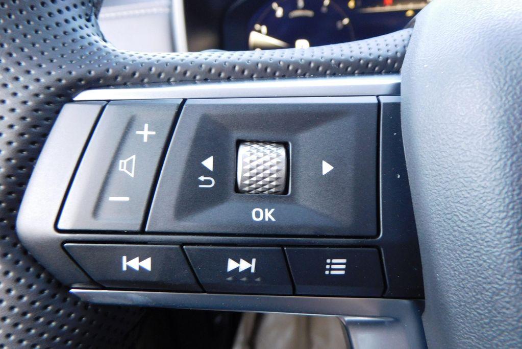 new 2025 Mitsubishi Outlander car, priced at $40,155