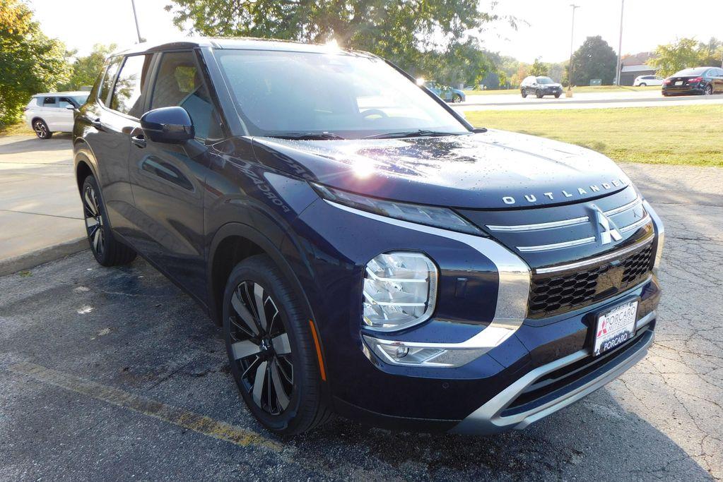 new 2025 Mitsubishi Outlander car, priced at $40,155