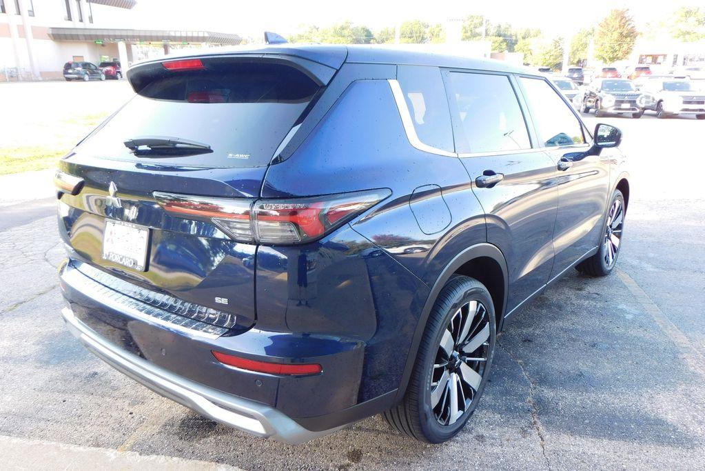 new 2025 Mitsubishi Outlander car, priced at $40,155