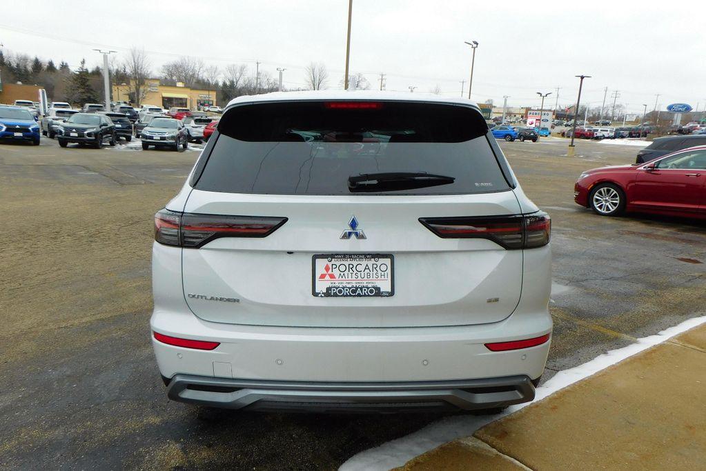 new 2026 Mitsubishi Outlander car, priced at $39,085
