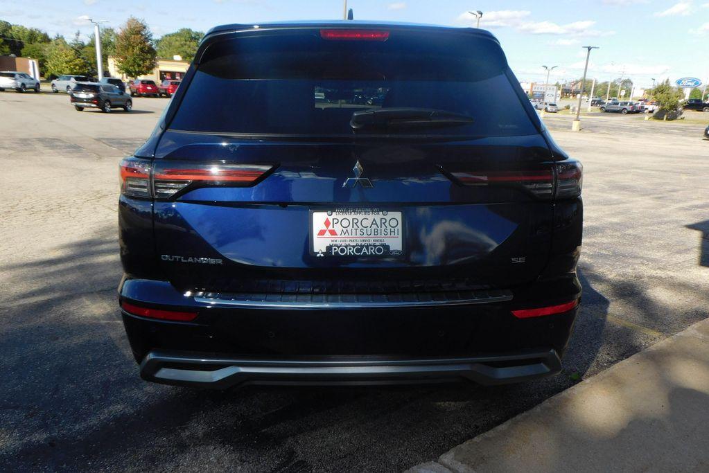 new 2025 Mitsubishi Outlander car, priced at $36,955