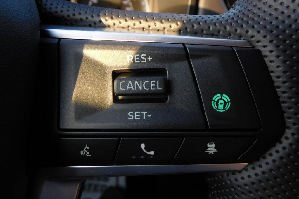 new 2025 Mitsubishi Outlander car, priced at $37,565