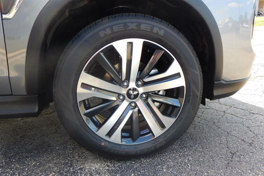 new 2025 Mitsubishi Outlander Sport car, priced at $30,595