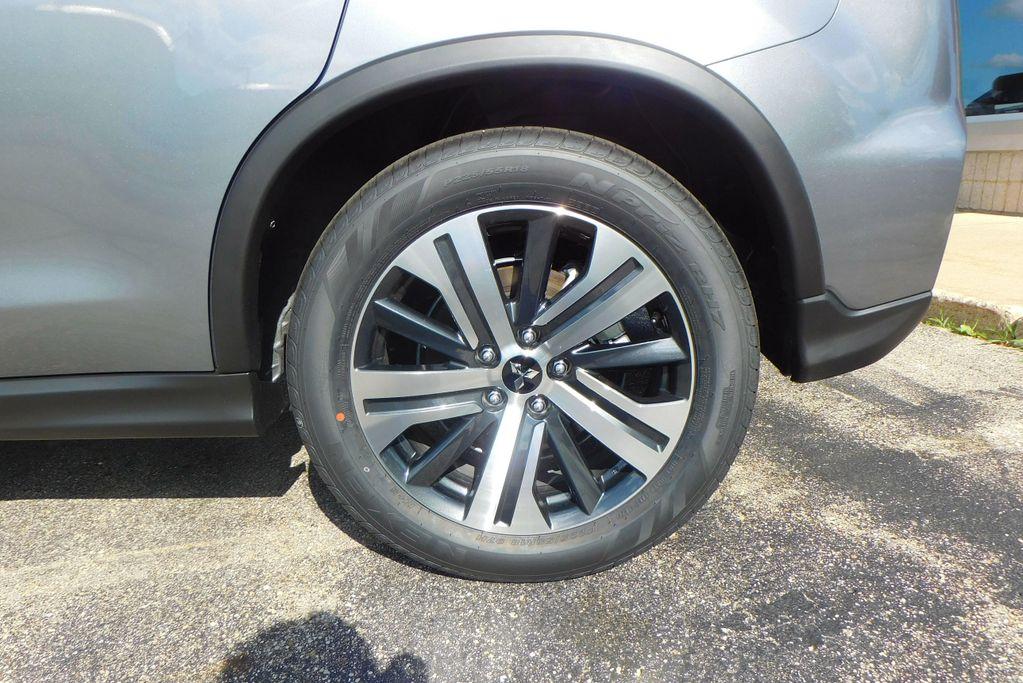 new 2025 Mitsubishi Outlander Sport car, priced at $30,595