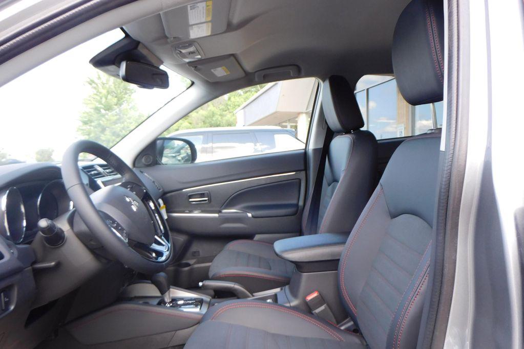 new 2025 Mitsubishi Outlander Sport car, priced at $30,595