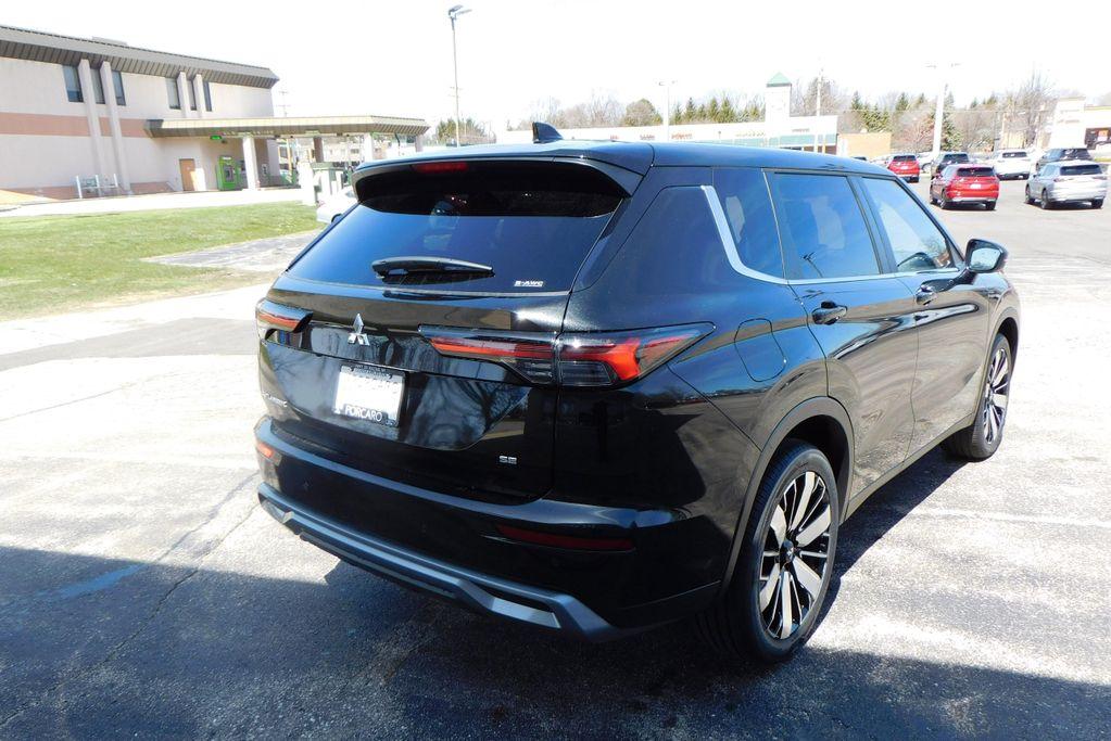 new 2025 Mitsubishi Outlander car, priced at $39,000