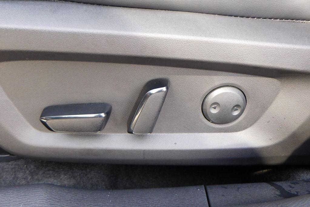 new 2026 Mitsubishi Outlander car, priced at $44,950