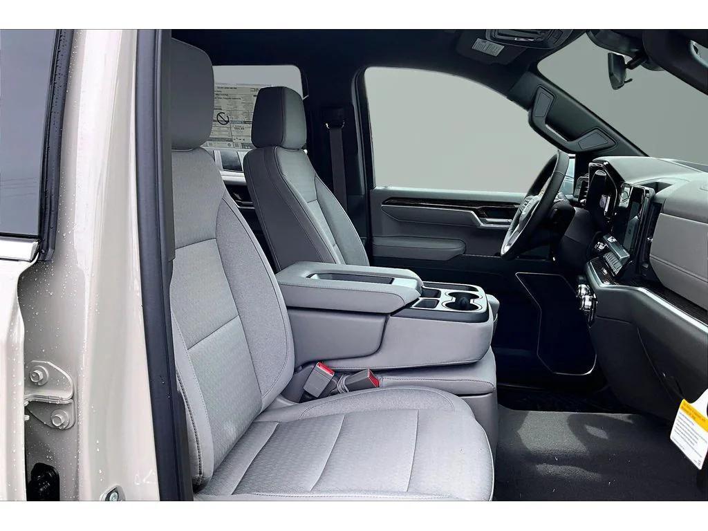 new 2026 GMC Sierra 1500 car, priced at $52,247