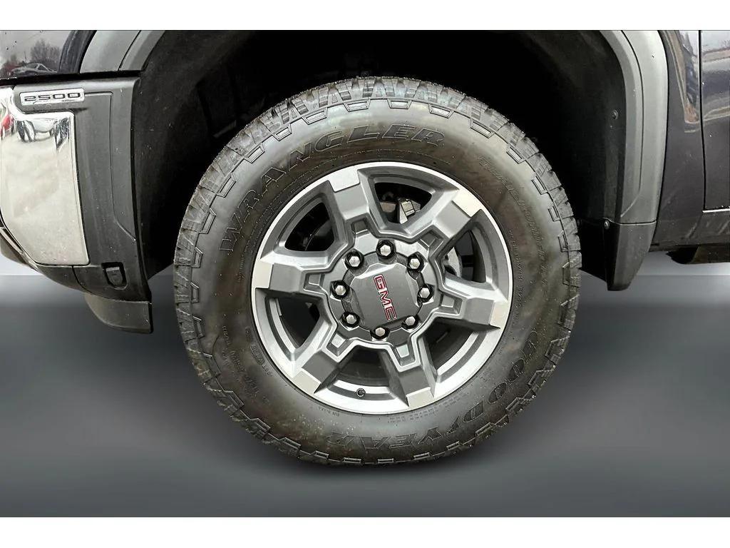 new 2025 GMC Sierra 2500 car, priced at $77,875