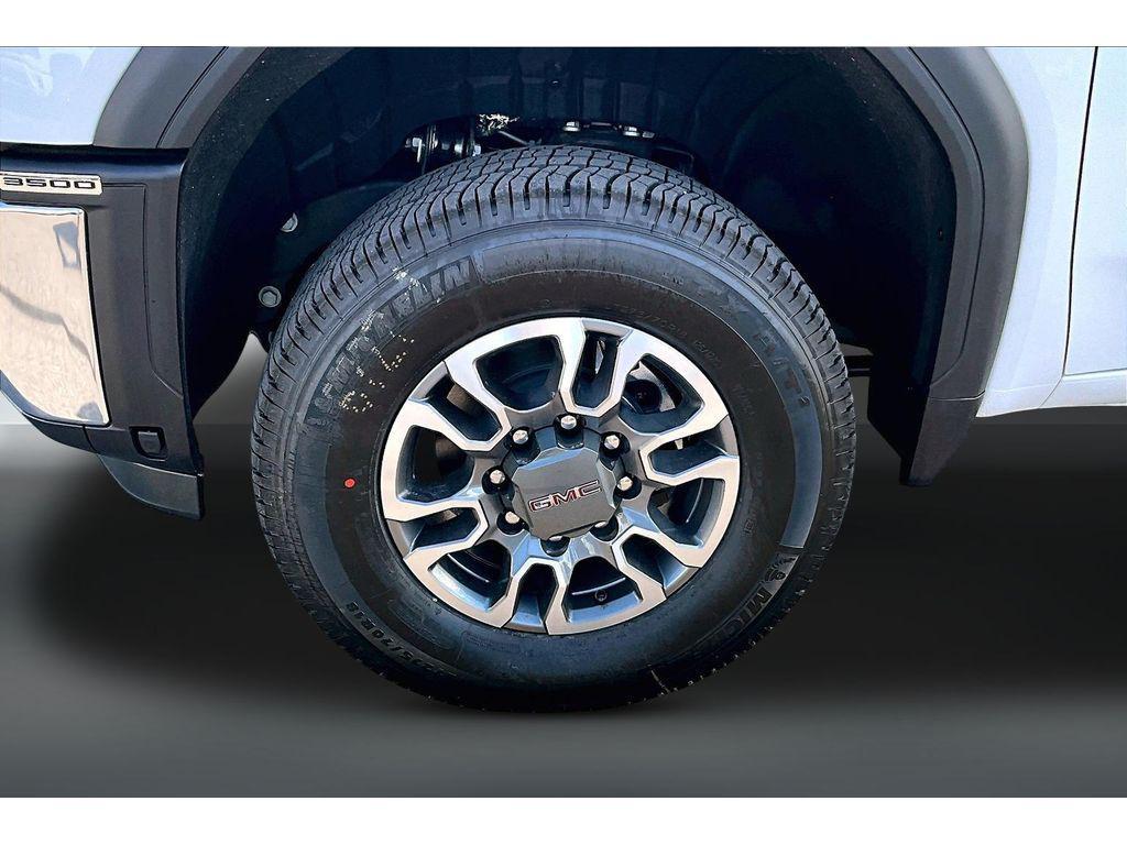 new 2026 GMC Sierra 3500 car, priced at $71,671