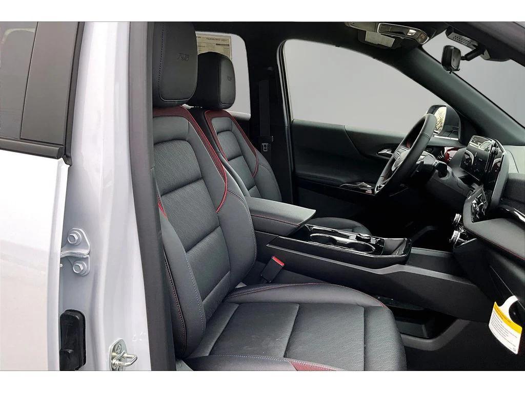 new 2026 Chevrolet Equinox car, priced at $39,458