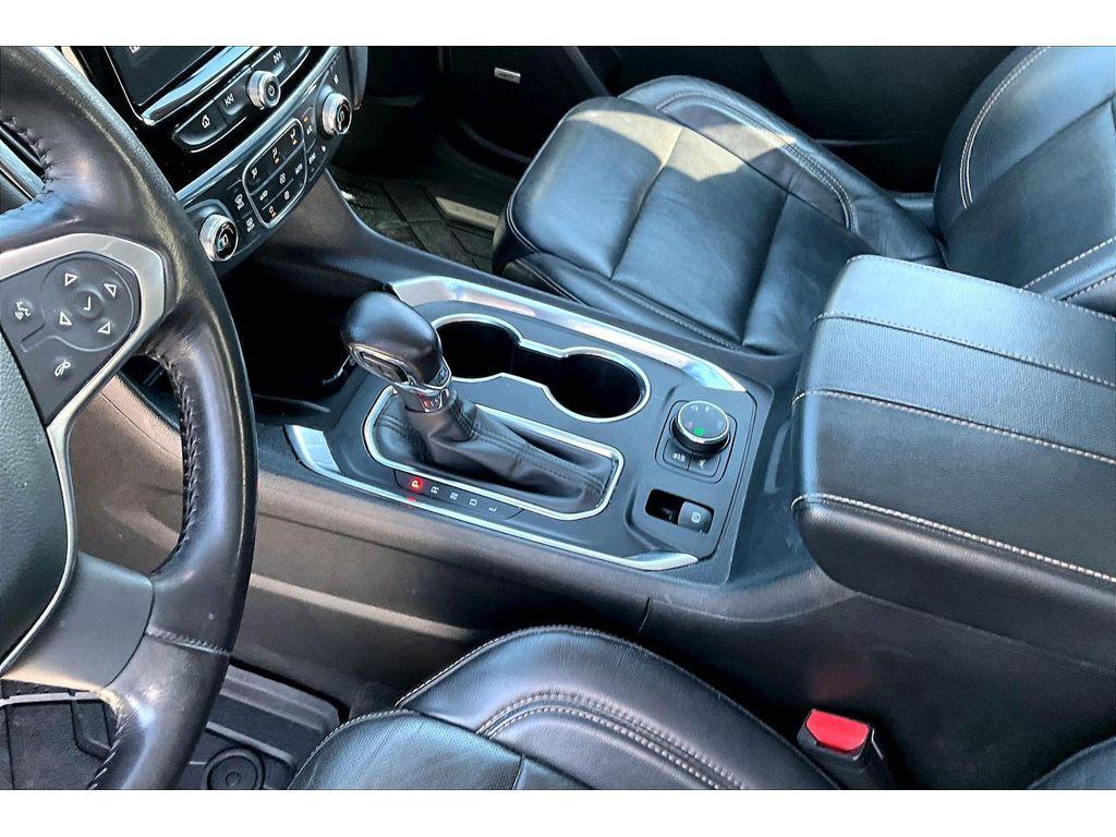 used 2021 Chevrolet Traverse car, priced at $26,791