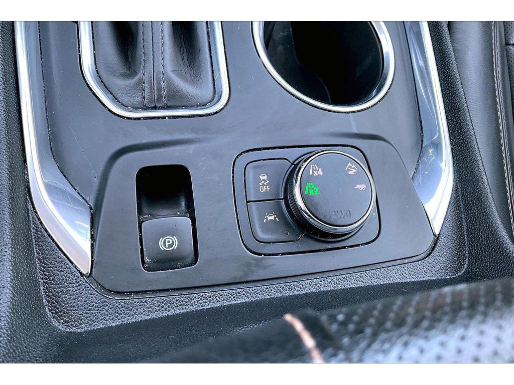 used 2021 Chevrolet Traverse car, priced at $26,791