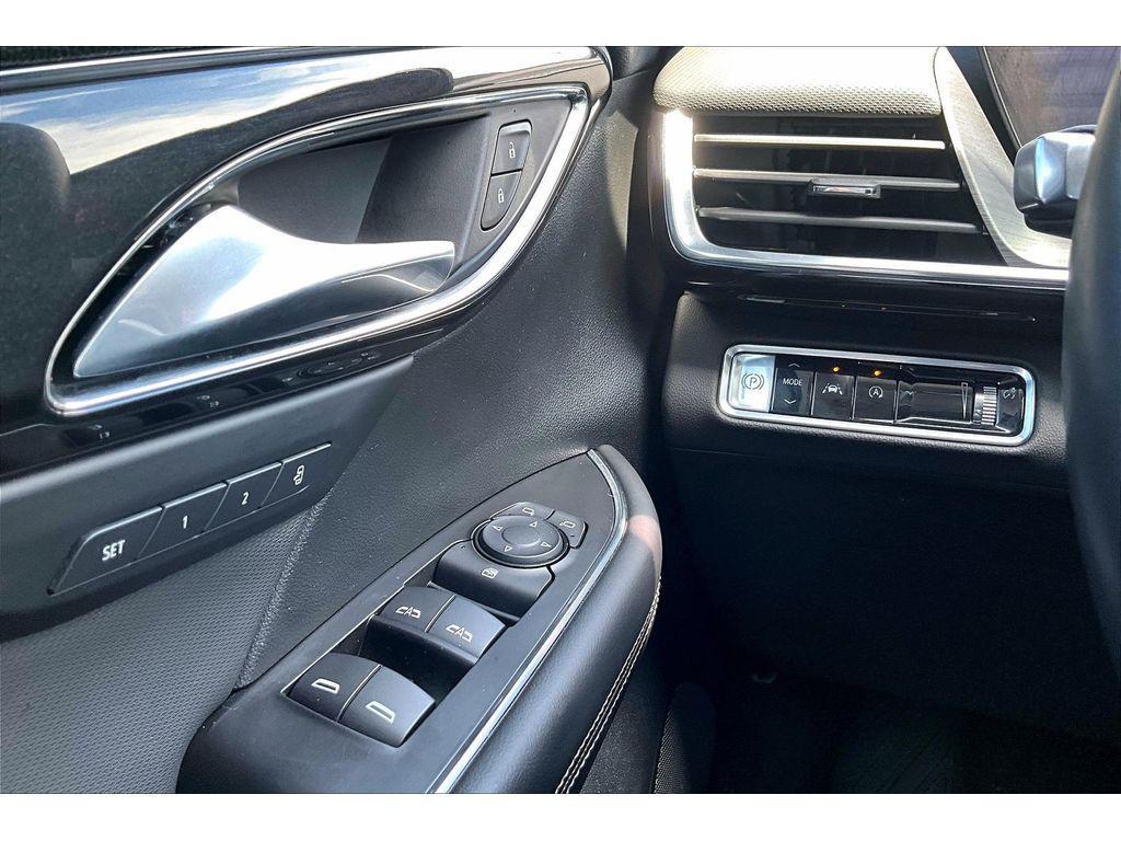 used 2025 Buick Envision car, priced at $32,931