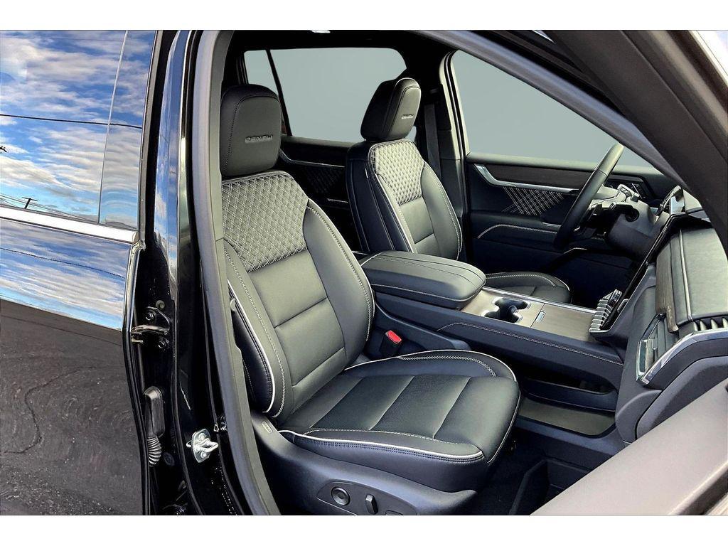 new 2025 GMC Acadia car, priced at $62,960