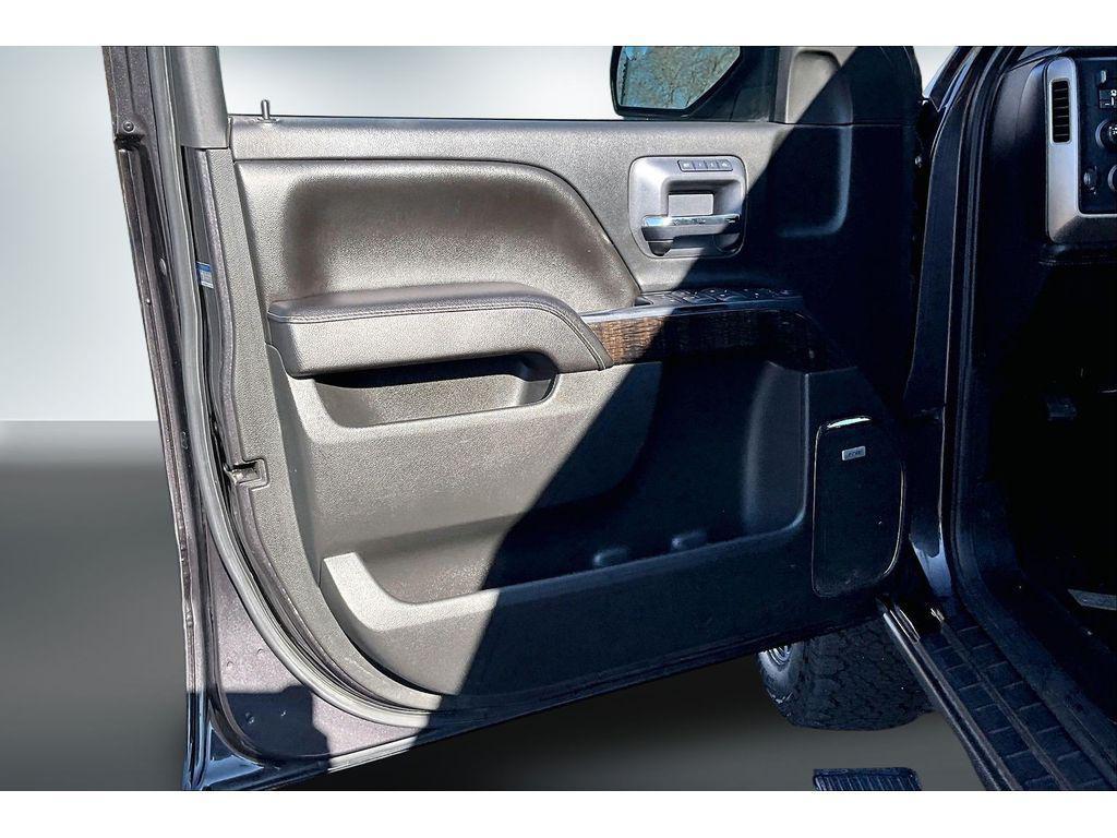 used 2015 GMC Sierra 1500 car, priced at $24,356