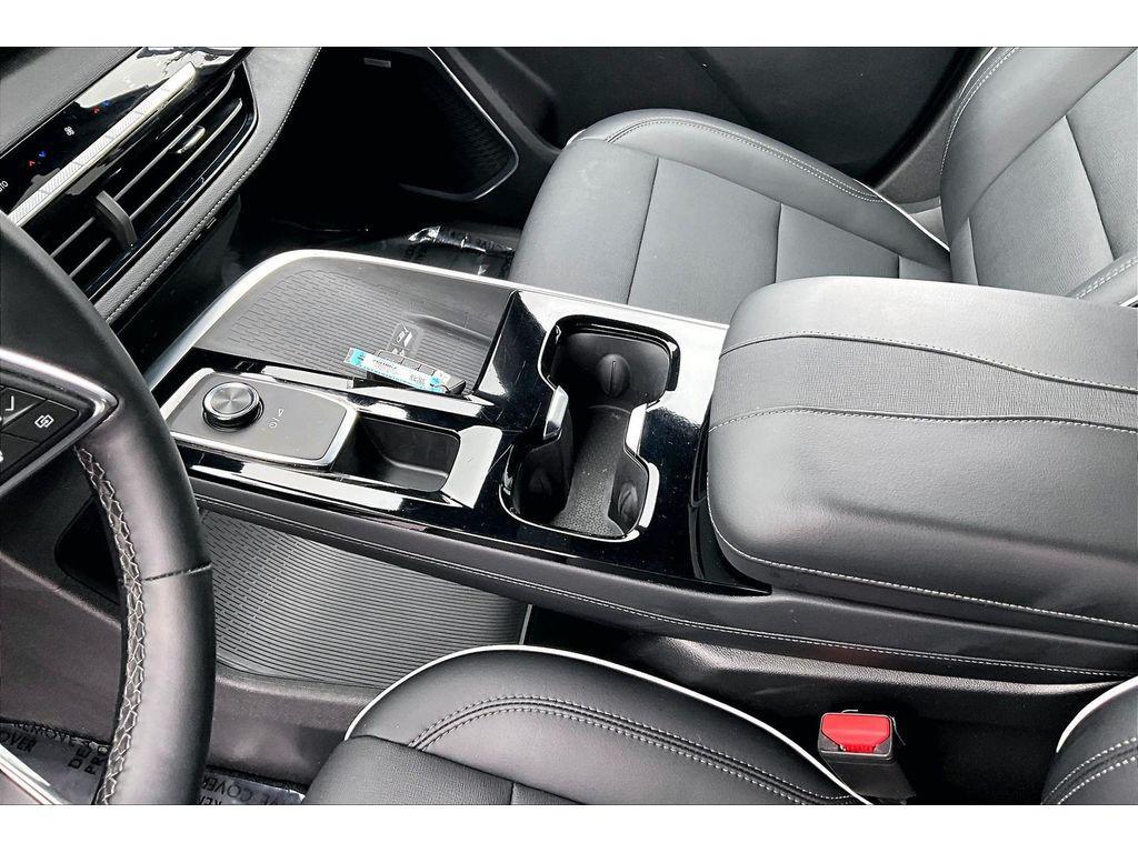 used 2025 Buick Enclave car, priced at $36,981