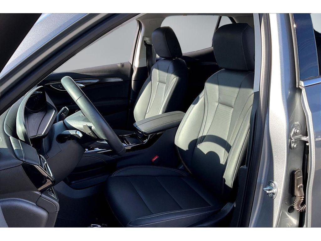 used 2025 Buick Envision car, priced at $32,500