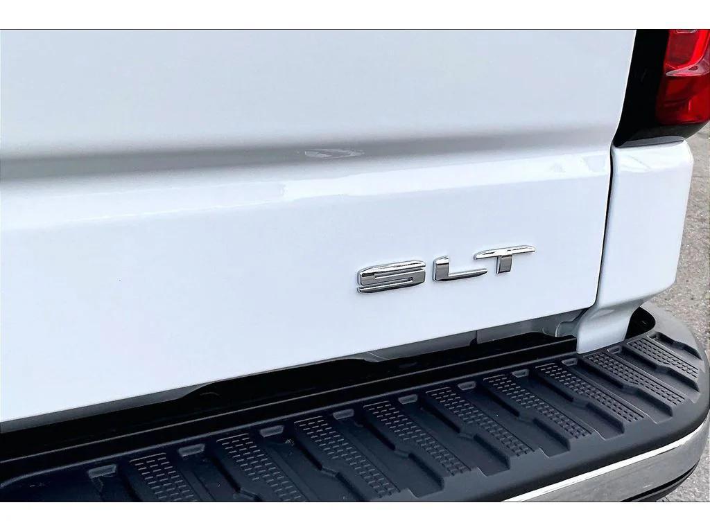 new 2026 GMC Sierra 1500 car, priced at $59,712