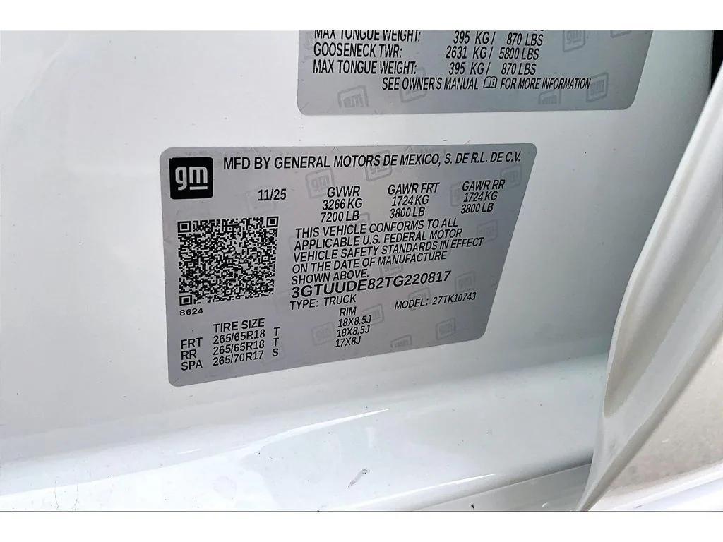 new 2026 GMC Sierra 1500 car, priced at $59,712