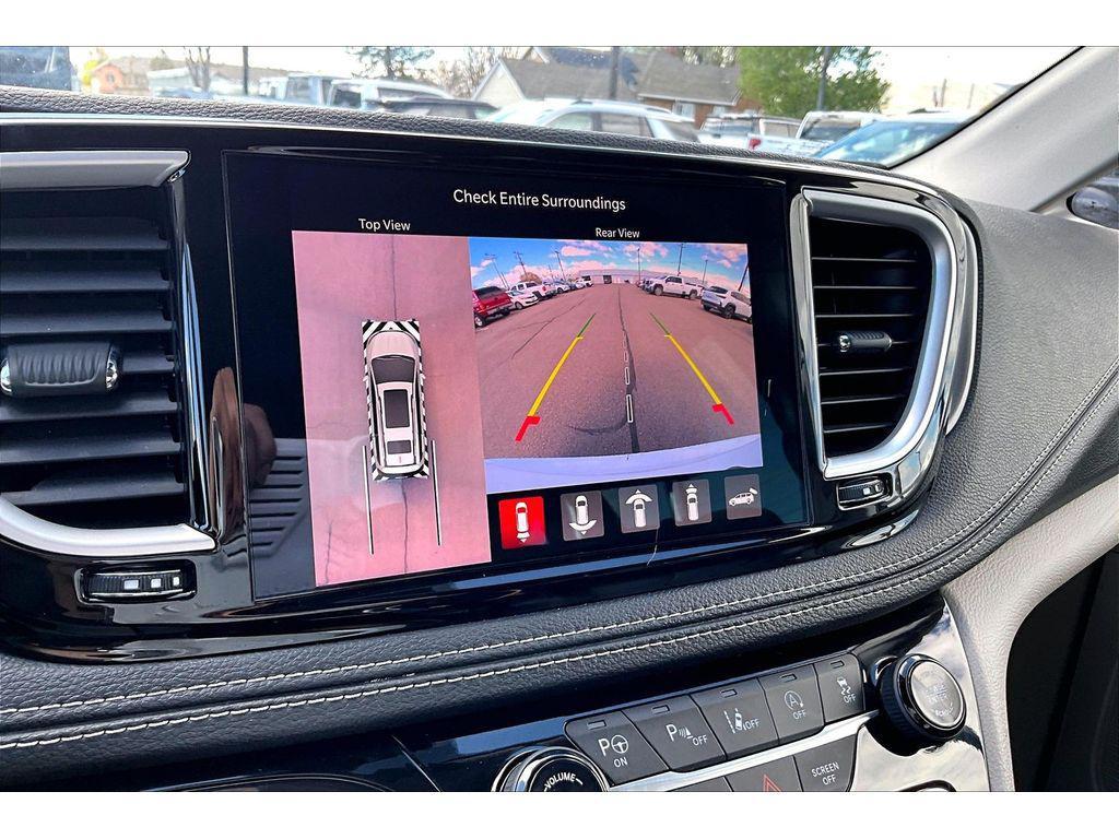 used 2022 Chrysler Pacifica car, priced at $28,052