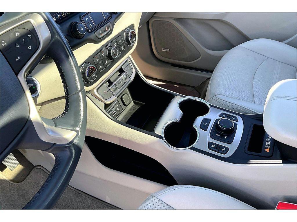 used 2023 GMC Terrain car, priced at $28,992