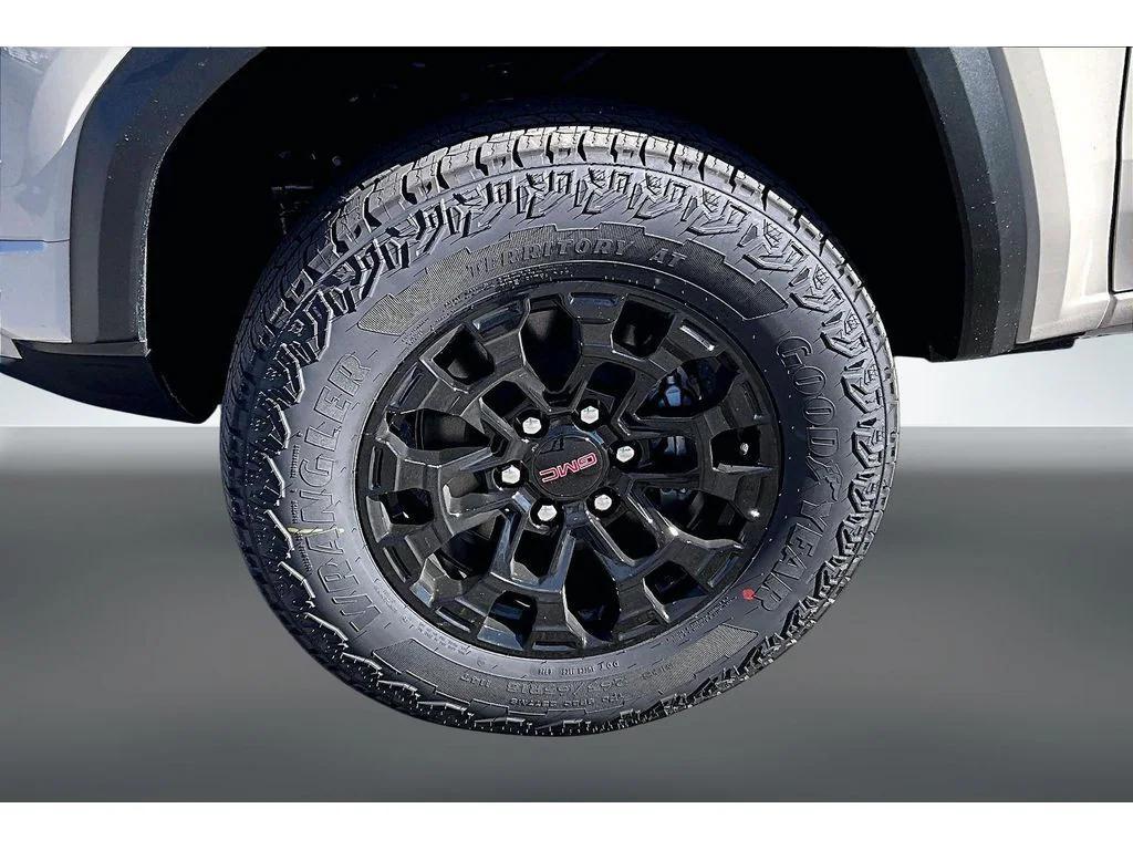 new 2026 GMC Canyon car, priced at $43,395