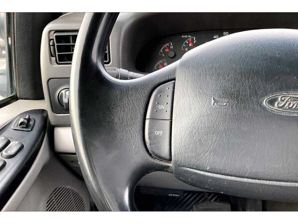 used 2000 Ford F-250 car, priced at $7,999