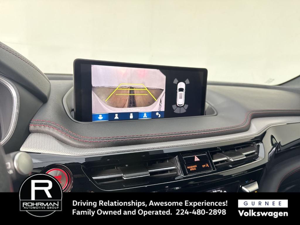 used 2023 Acura MDX car, priced at $34,422