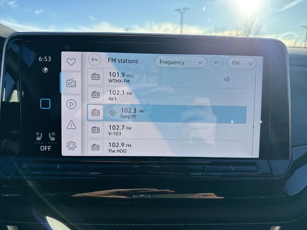 new 2026 Volkswagen Atlas Cross Sport car, priced at $52,971