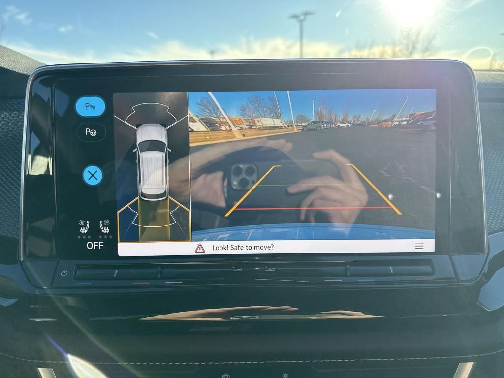 new 2026 Volkswagen Atlas Cross Sport car, priced at $52,971