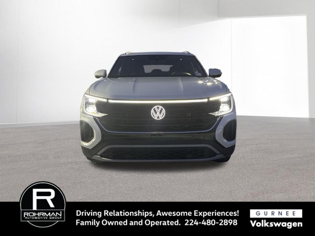 new 2026 Volkswagen Atlas Cross Sport car, priced at $48,127