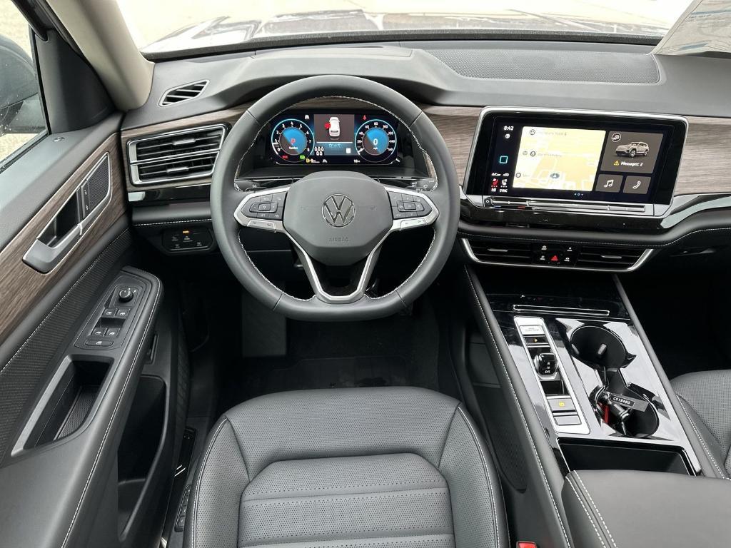 used 2025 Volkswagen Atlas car, priced at $40,921