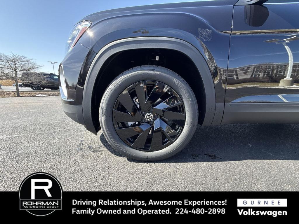 new 2026 Volkswagen Atlas car, priced at $43,107