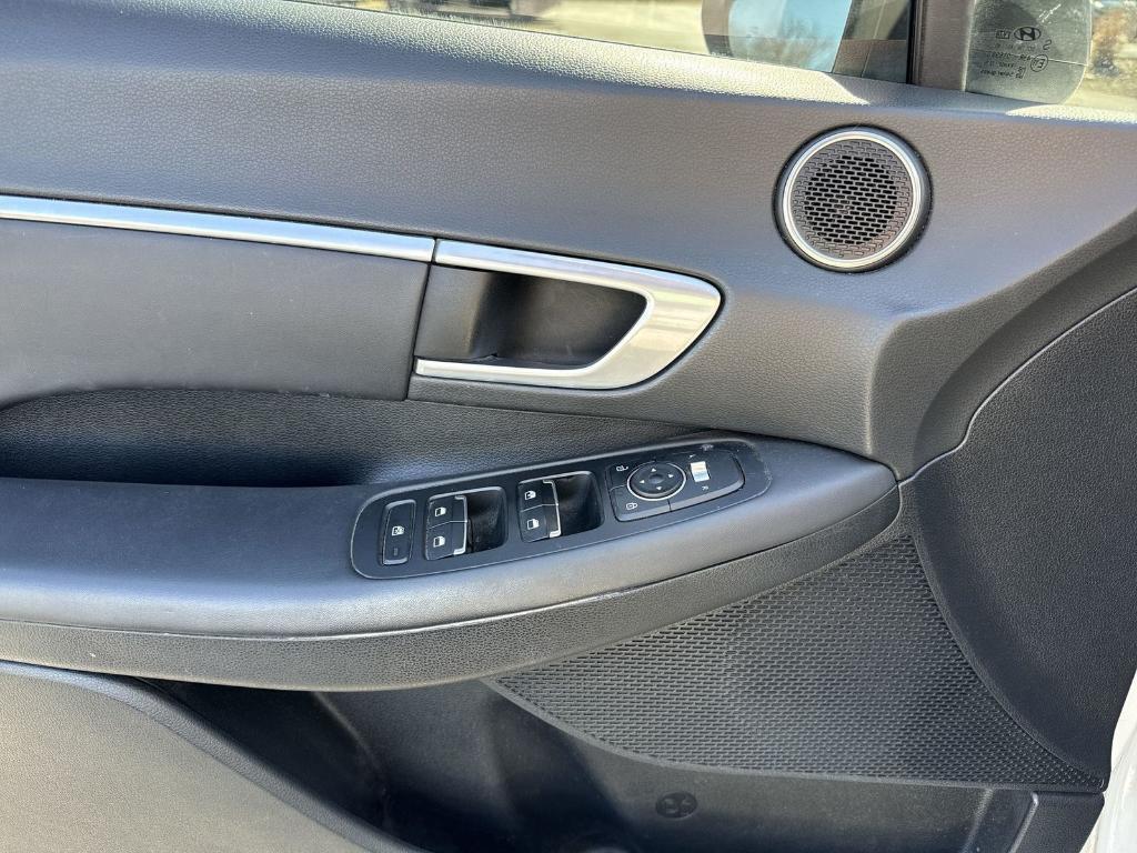 used 2022 Hyundai Sonata Hybrid car, priced at $15,495