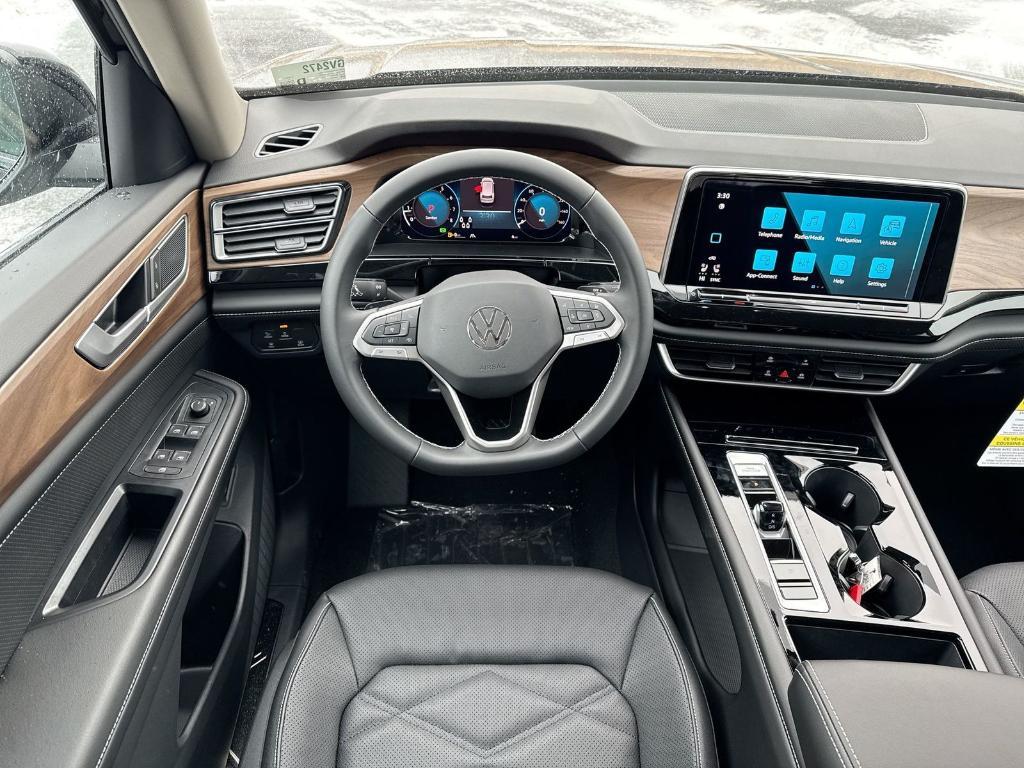 new 2026 Volkswagen Atlas car, priced at $43,876