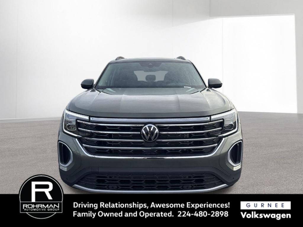 new 2026 Volkswagen Atlas car, priced at $43,627
