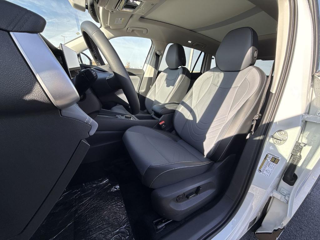 new 2026 Volkswagen Tiguan car, priced at $37,236