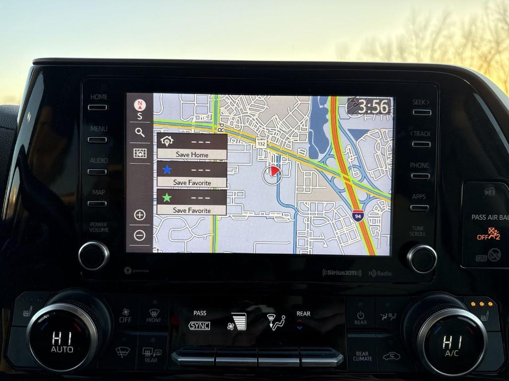 used 2020 Toyota Highlander car, priced at $28,450