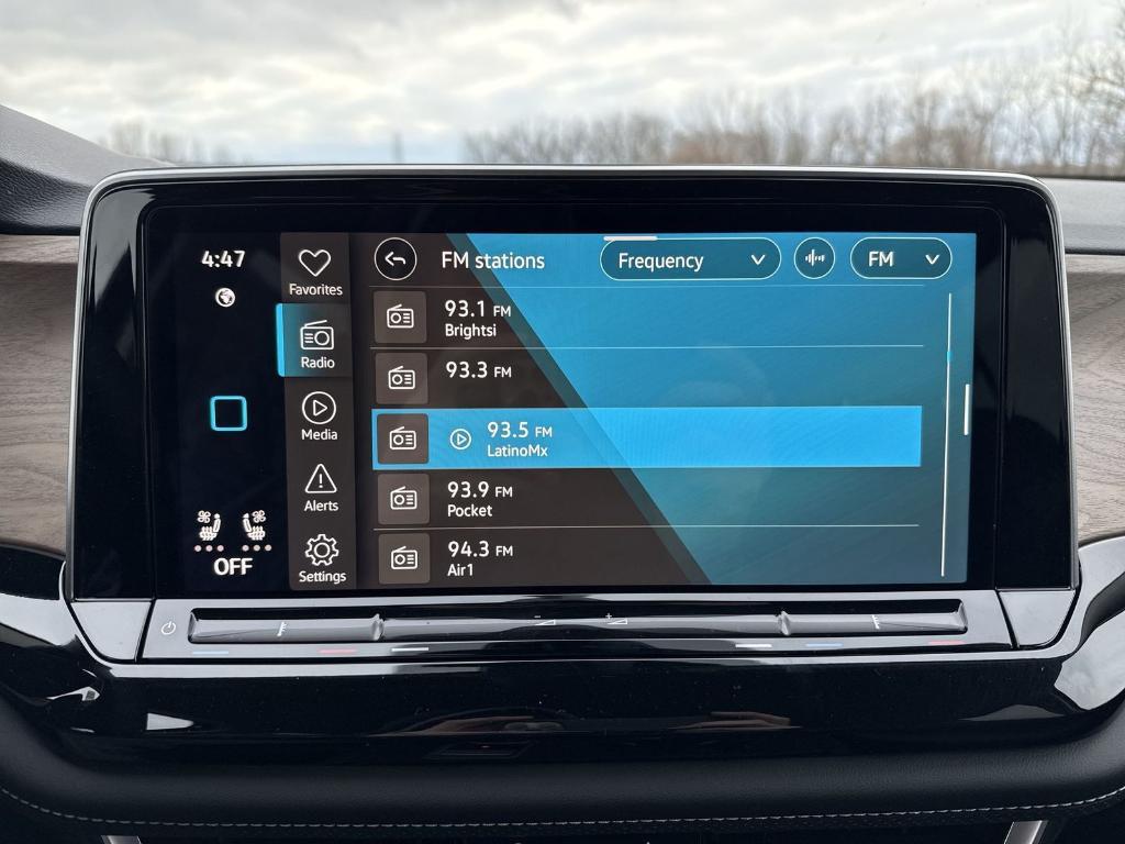 new 2026 Volkswagen Atlas car, priced at $39,767